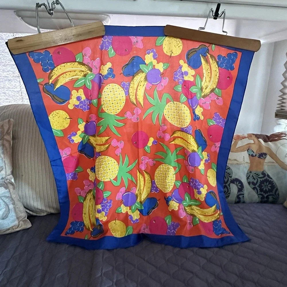 FUN FRUIT SCARF Pinapple Grape Banana Pear Strawberry Square 27
